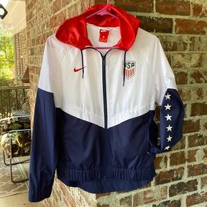 Nike USA windbreaker jacker